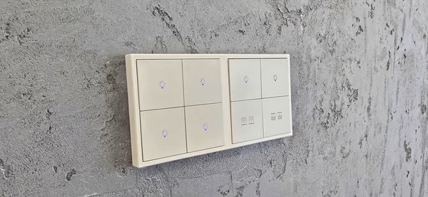 Smart home - sceniczne włączniki świetlne